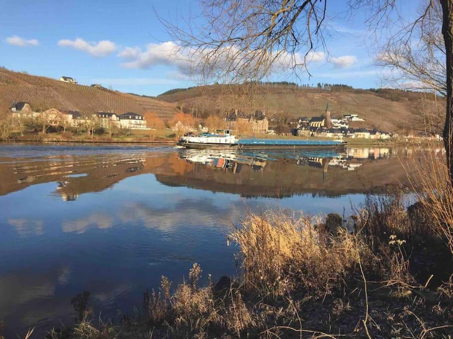 Wohnen Direkt Am Moselstrand Leilighet Bernkastel-Kues Eksteriør bilde